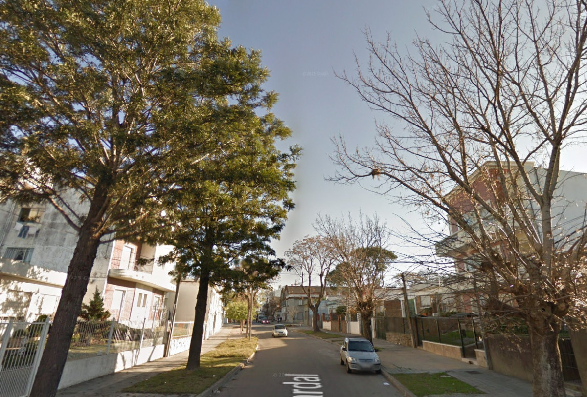 Apartamento ID.5674 - Venta con Renta Apartamento 2 Dormitorios La Blanqueada