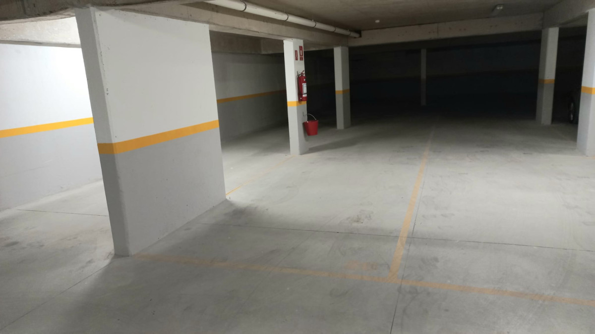 Apartamento ID.6255 - Alquiler Apartamento 1 Dormitorio Cordon con balcon y garaje
