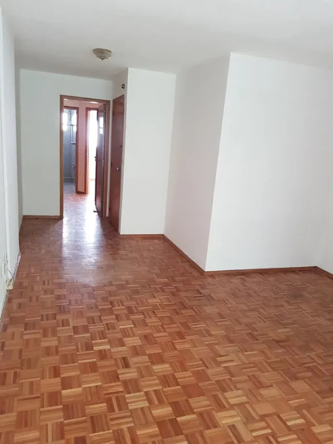 Apartamento ID.6813 - Alquiler Apartamento 1 Dormitorio Pocitos con balcon y garaje
