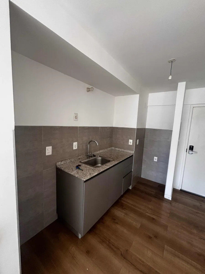 Apartamento ID.4968 - Alquiler Apartamento 1 Dormitorio Cordón con balcón