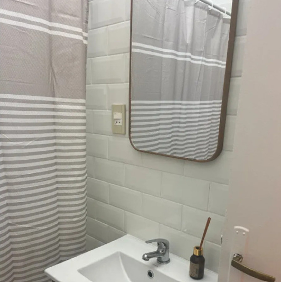 Apartamento ID.6765 - Alquiler Apartamento 2 Dormitorios Punta Carretas con balcon