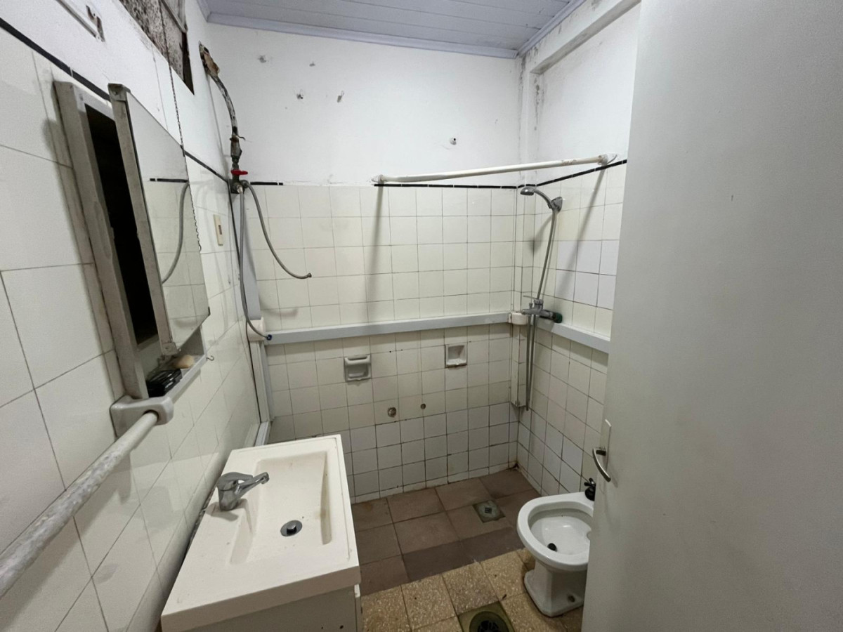 Apartamento ID.6253 - Venta y Alquiler Apartamento 2 Dormitorios Tres Cruces