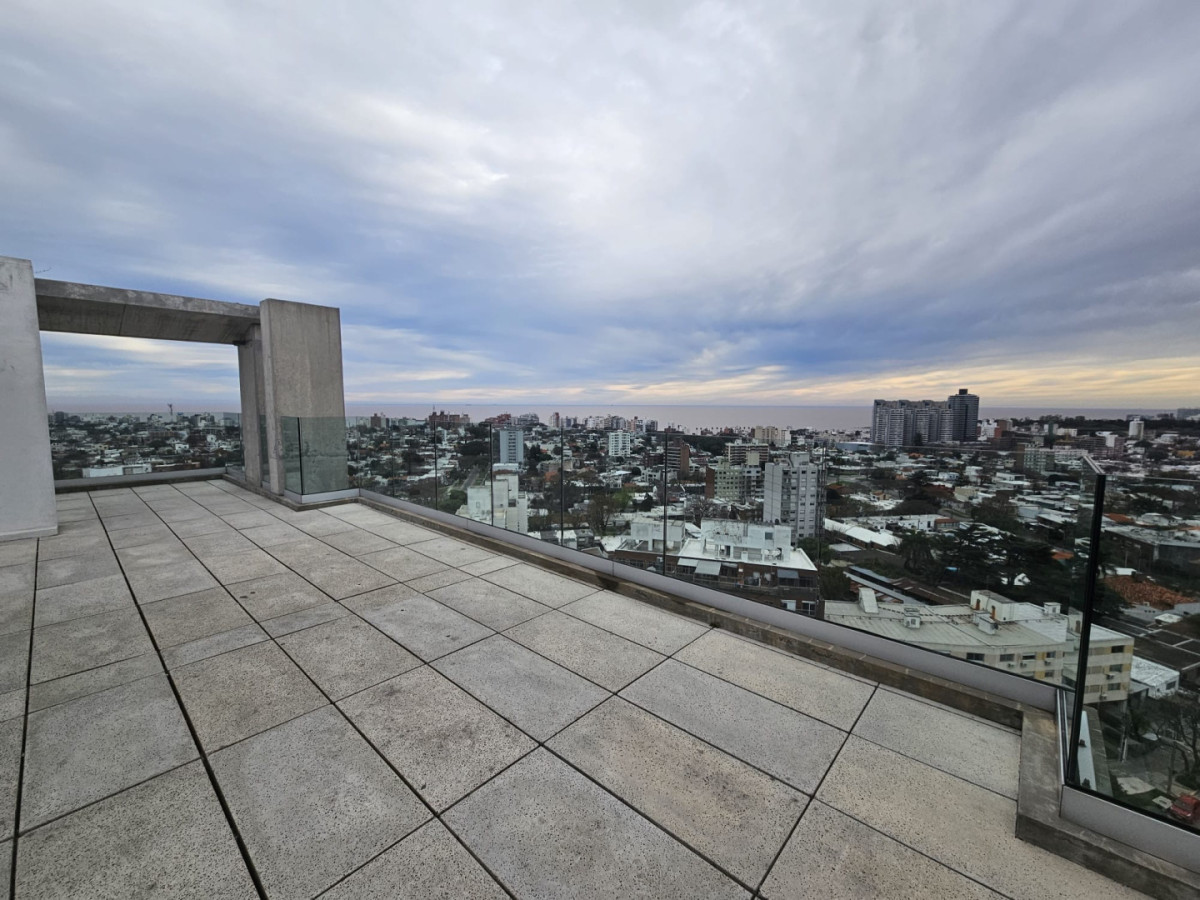 Apartamento ID.6859 - Venta Apartamento 1 Dormitorio Malvin con balcon 