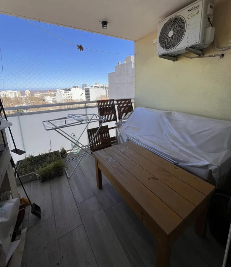 Apartamento ID.6945 - Venta con Renta Apartamento 2 Dormitorios Cordon con terraza