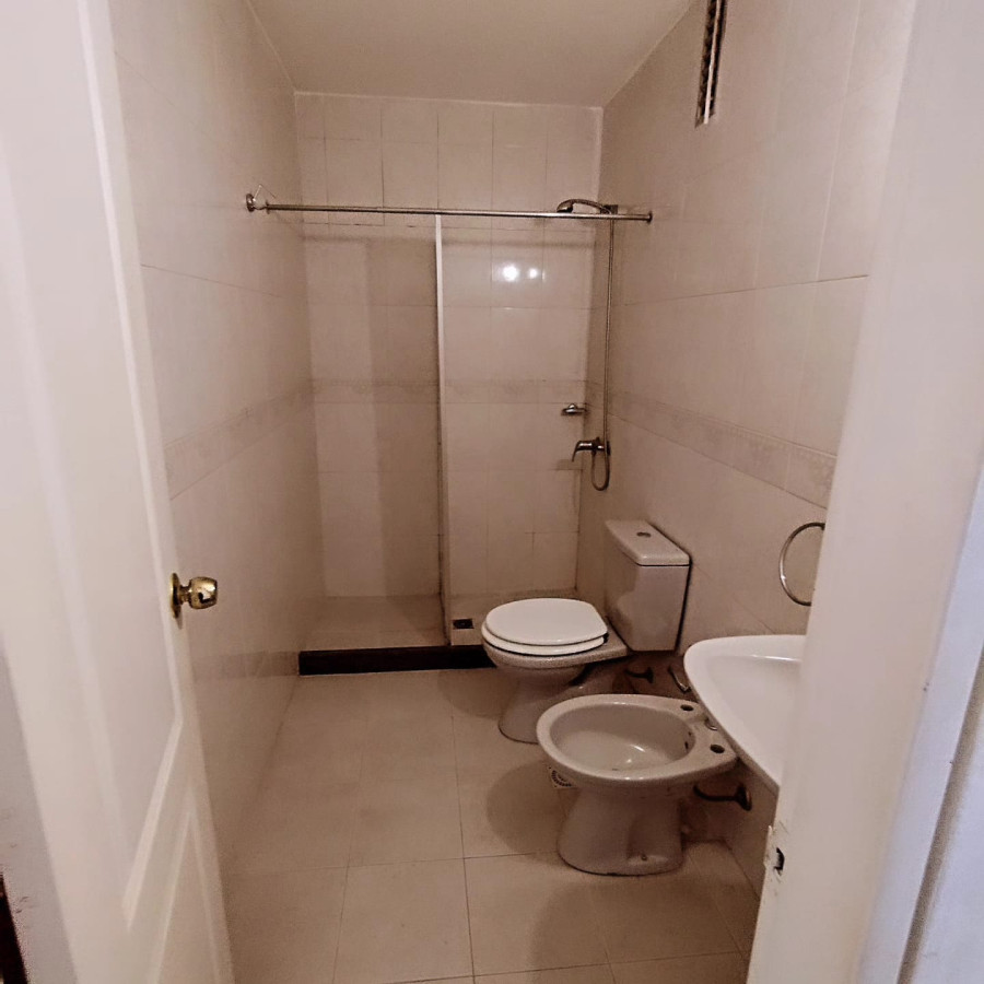 Apartamento ID.5280 - Alquiler Apartamento Monoambiente Pocitos con Balcón