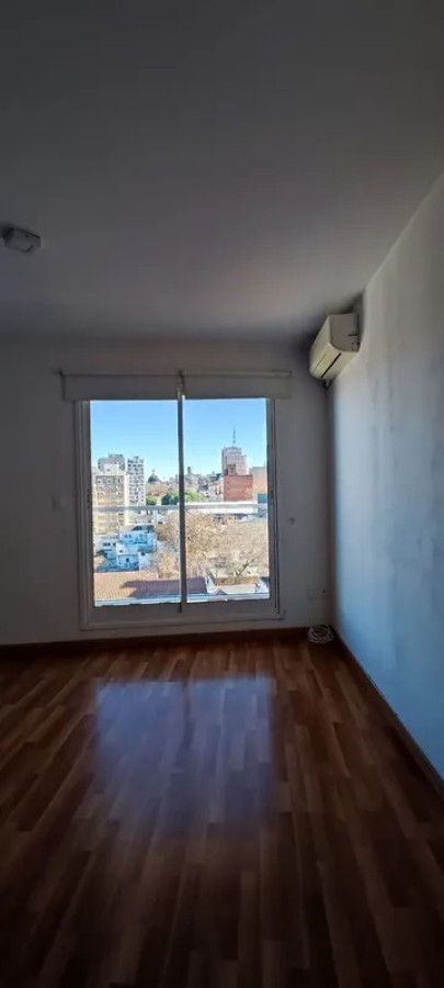 Apartamento ID.6668 - Alquiler Apartamento 2 Dormitorios Cordon con balcon