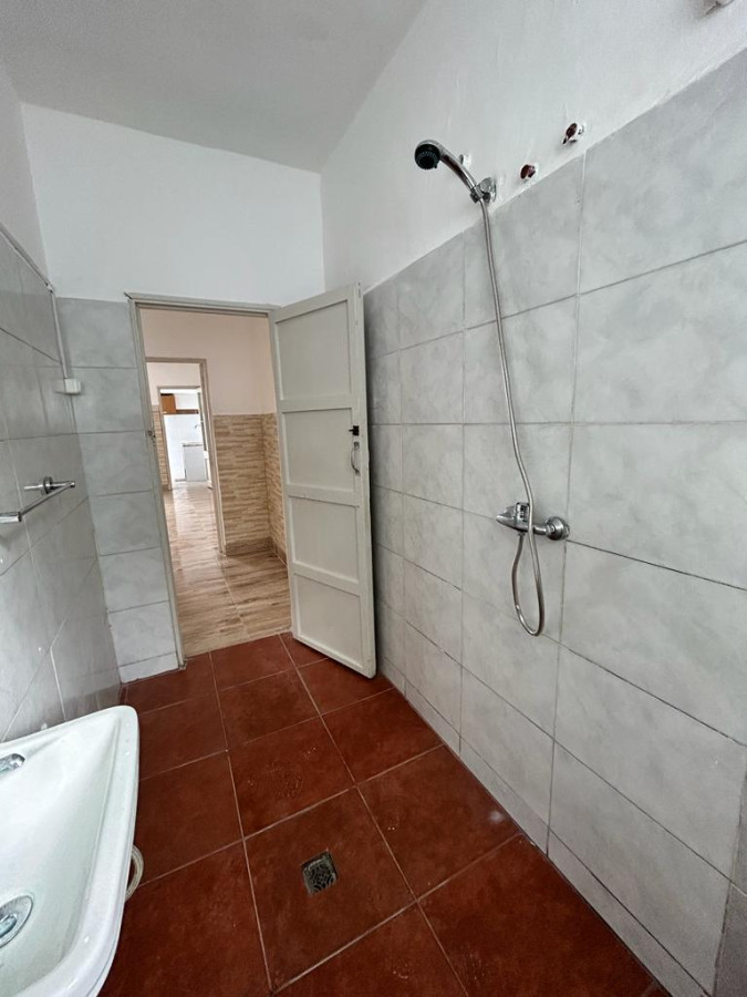 Apartamento ID.5761 - Alquiler Apartamento 1 Dormitorio Pocitos con Patio