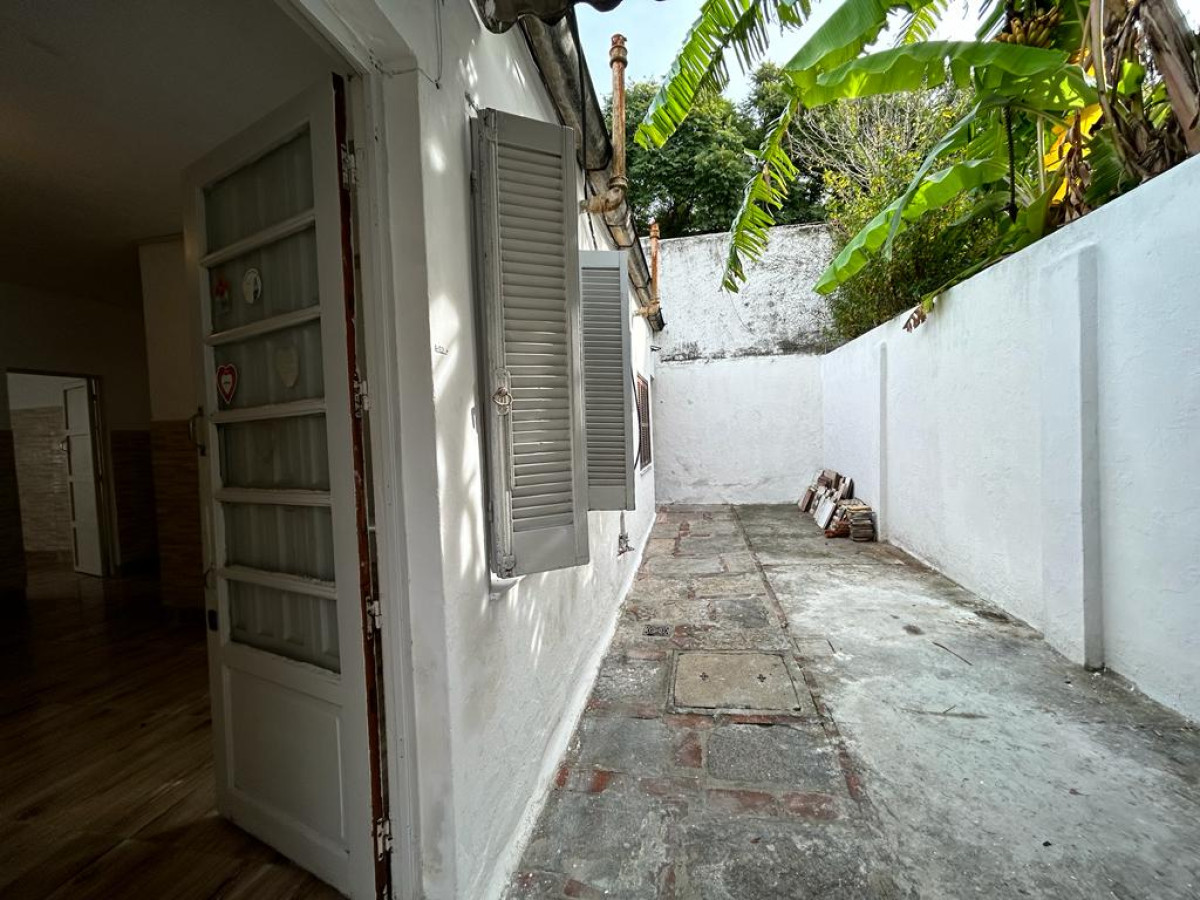 Apartamento ID.5761 - Alquiler Apartamento 1 Dormitorio Pocitos con Patio