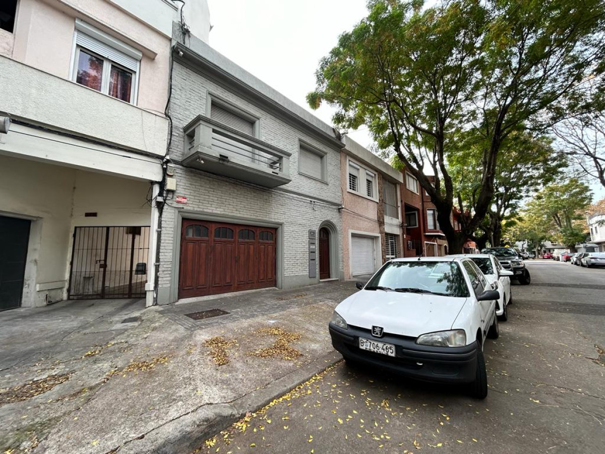 Apartamento ID.5761 - Alquiler Apartamento 1 Dormitorio Pocitos con Patio