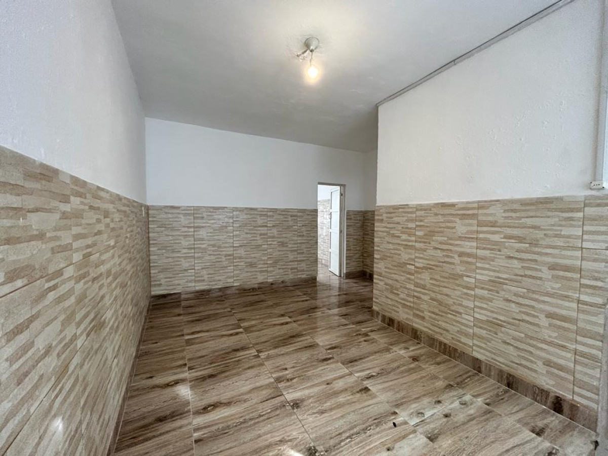 Apartamento ID.5761 - Alquiler Apartamento 1 Dormitorio Pocitos con Patio