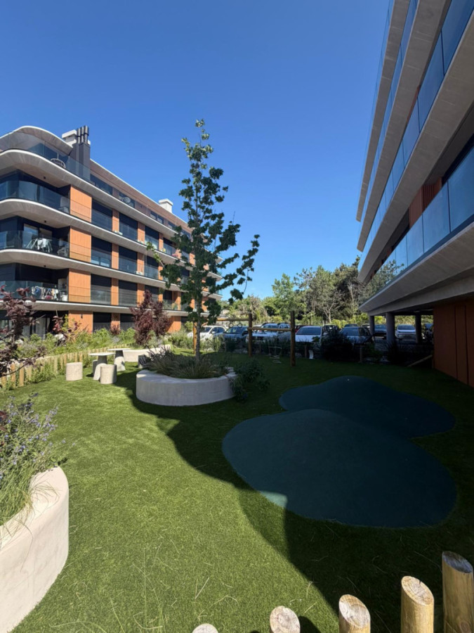 Apartamento ID.5960 - Alquiler Apartamento 1 Dormitorio Costanera Village con Cochera