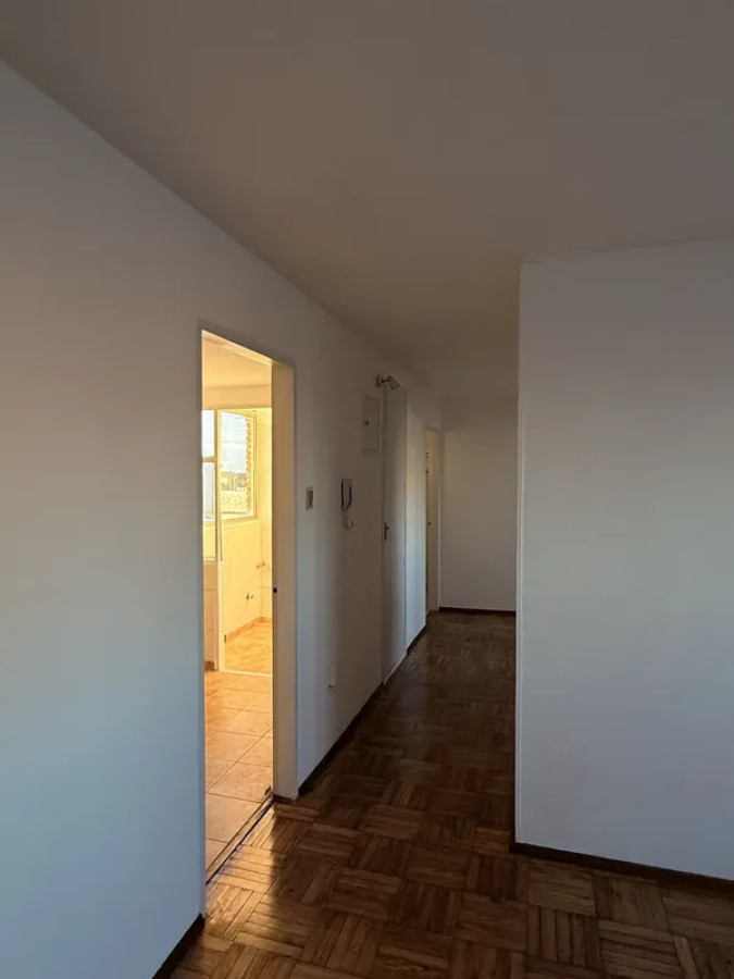 Apartamento ID.6614 - Alquiler Apartamento 2 Dormitorios La Blanqueada 