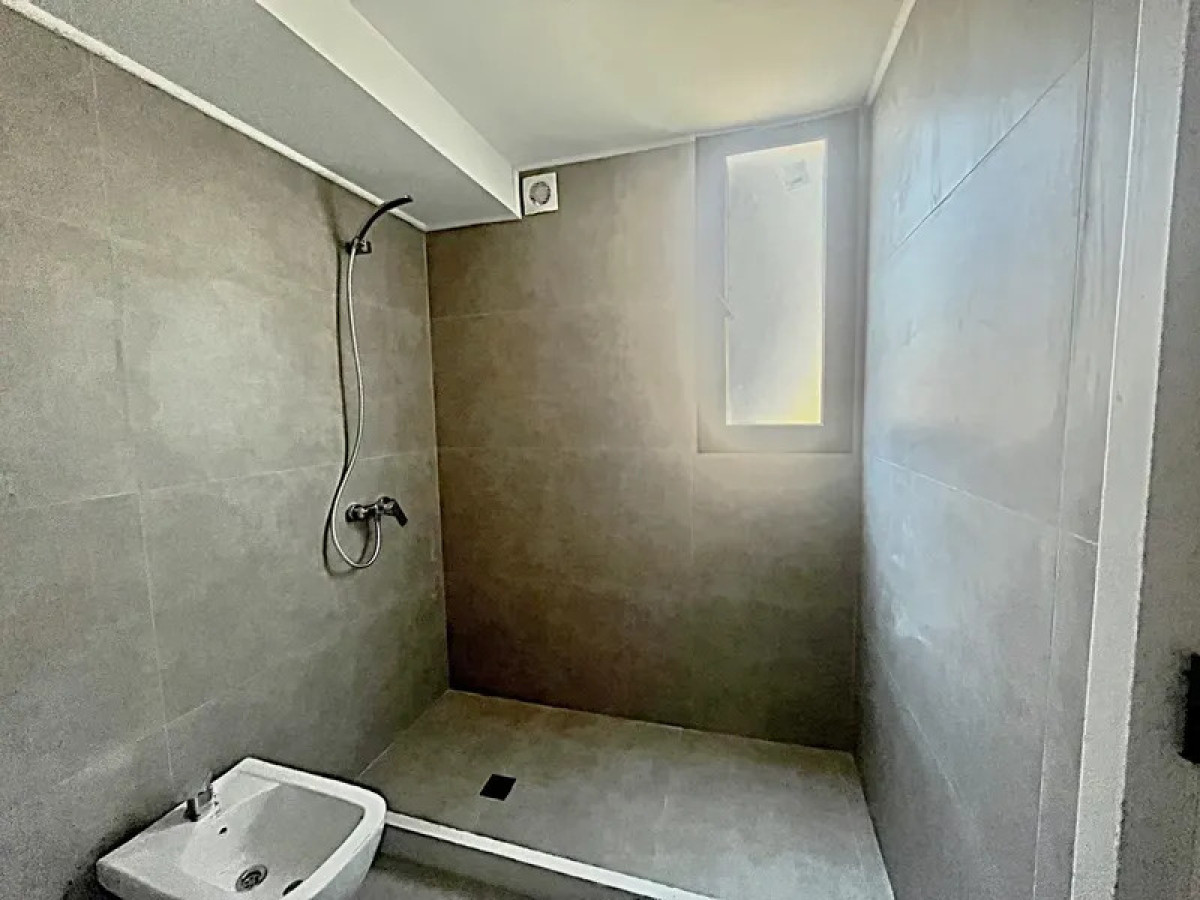 Apartamento ID.6228 - Alquiler Apartamento Monoambiente Buceo con balcon 