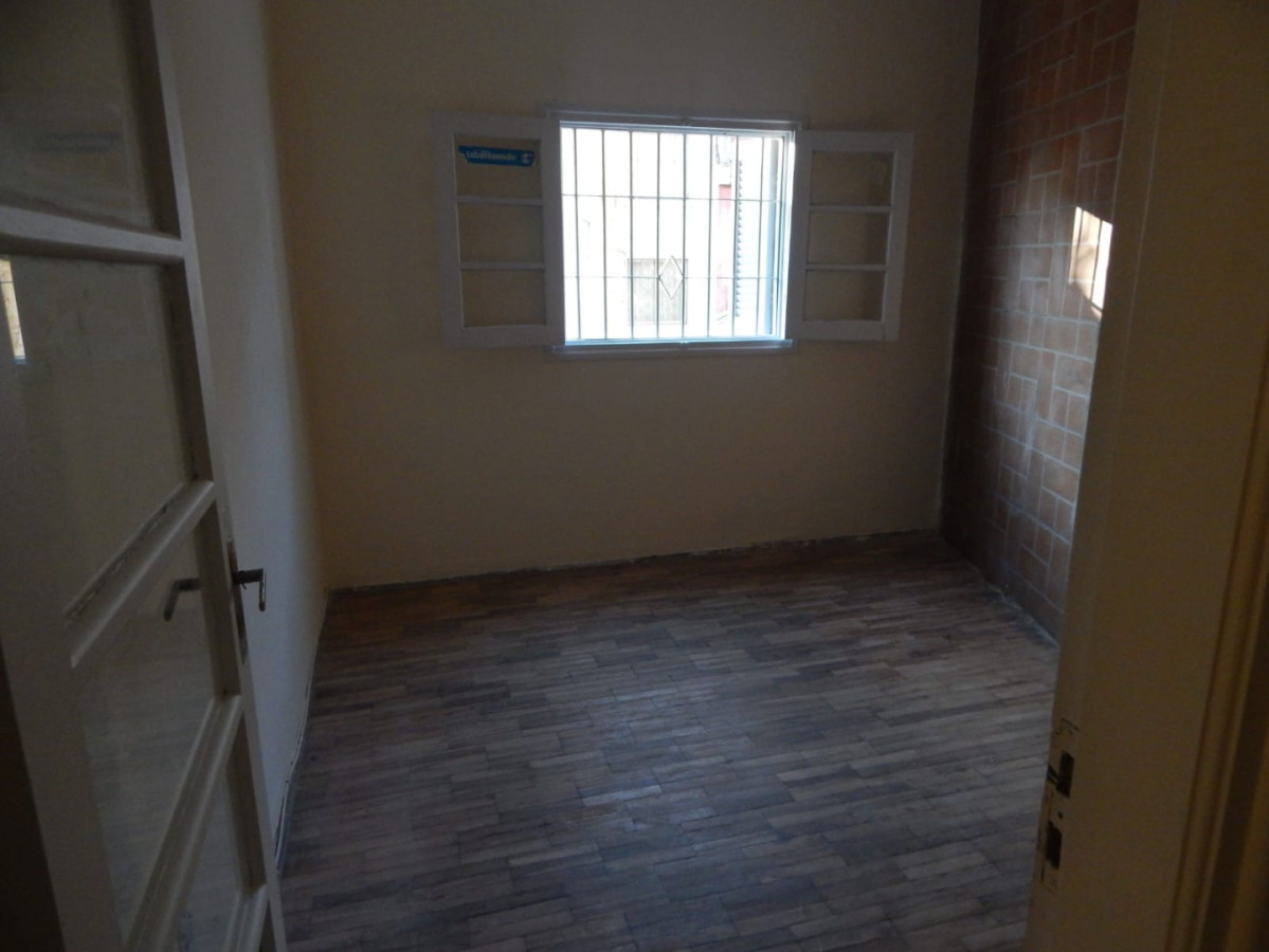 Apartamento ID.6734 - Alquiler Apartamento 3 Dormitorios Parque Batlle con patio