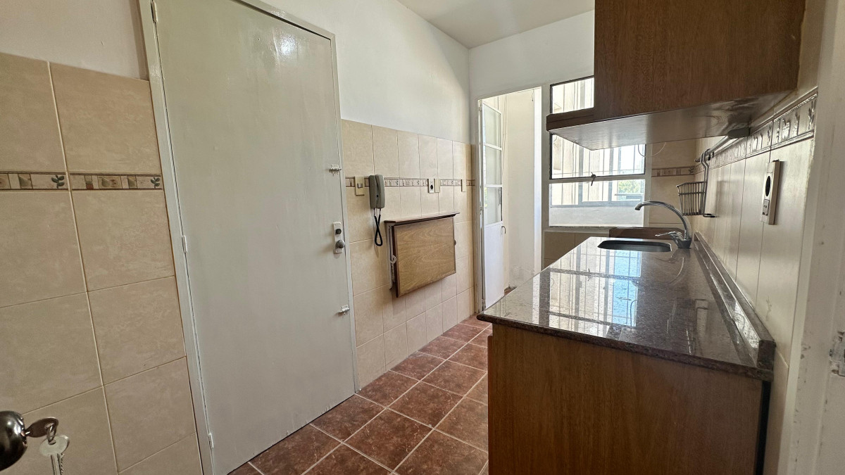 Apartamento ID.3474 - Venta Apartamento 2 Dormitorios Centro 