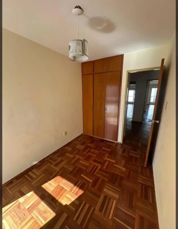 Apartamento ID.6018 - Venta Apartamento 3 Dormitorios Pocitos con balcon y cochera