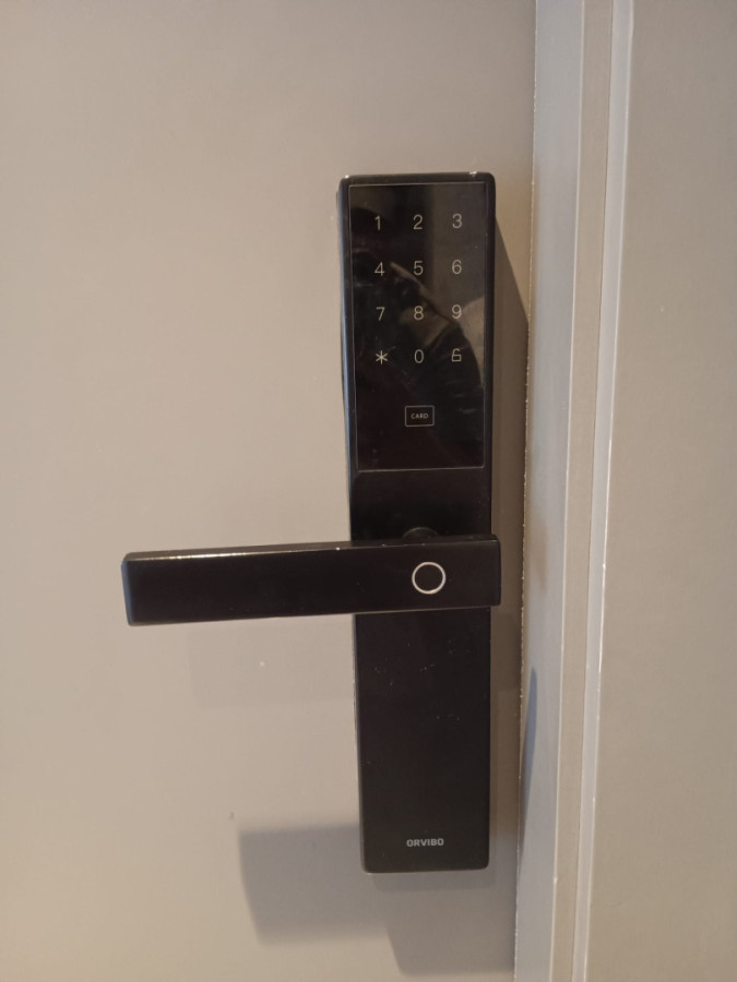 Apartamento ID.6025 - Alquiler Apartamento 1 Dormitorio Malvin con balcon y garaje