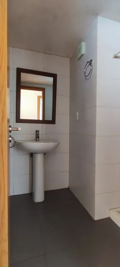 Apartamento ID.6668 - Alquiler Apartamento 2 Dormitorios Cordon con balcon