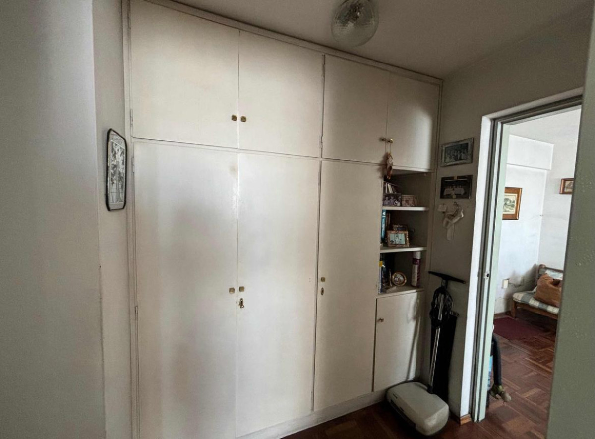 Apartamento ID.3712 - Venta Apartamento 2 Dormitorios Centro