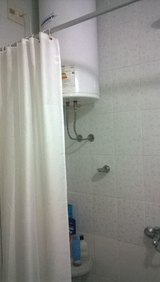 Apartamento ID.4451 - Venta con Renta Apartamento 1 Dormitorio Centro con Patio