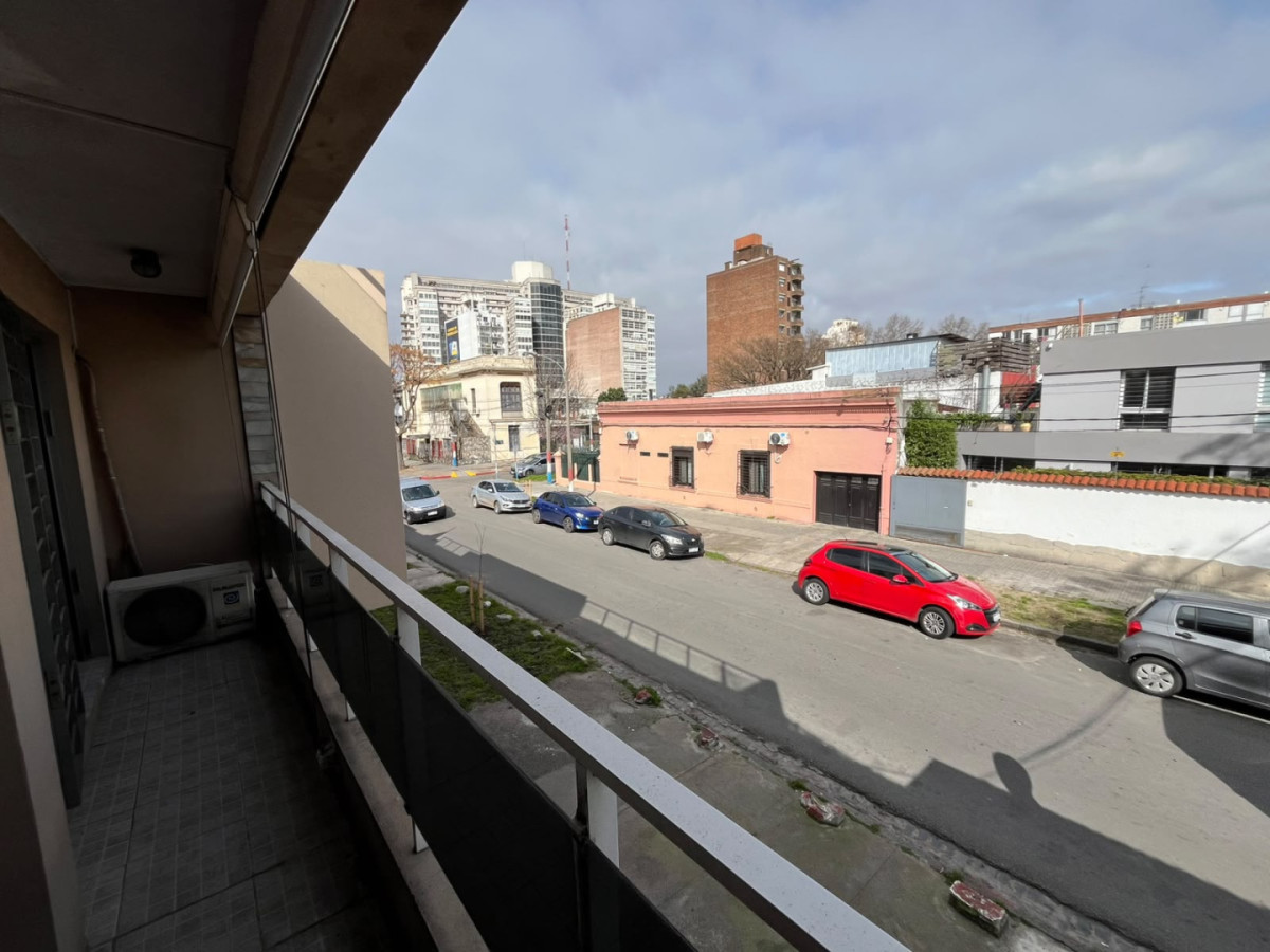 Apartamento ID.6798 - Venta Apartamento 1 Dormitorio Parque Batlle con balcon
