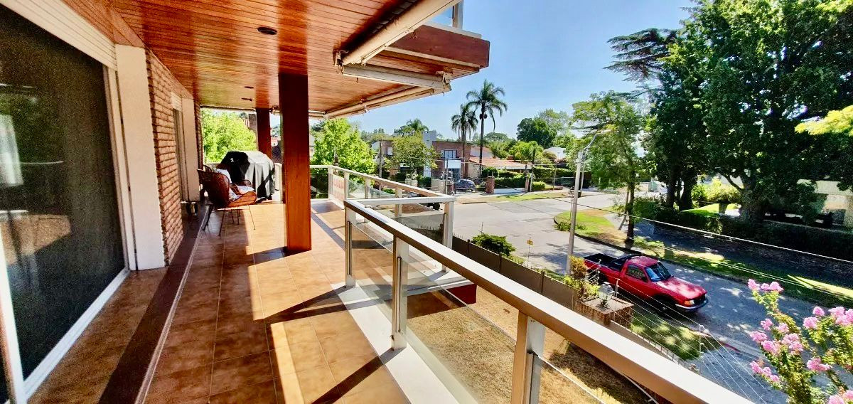 Apartamento ID.3930 - Alquiler Apartamento 3 Dormitorios Carrasco con Terraza