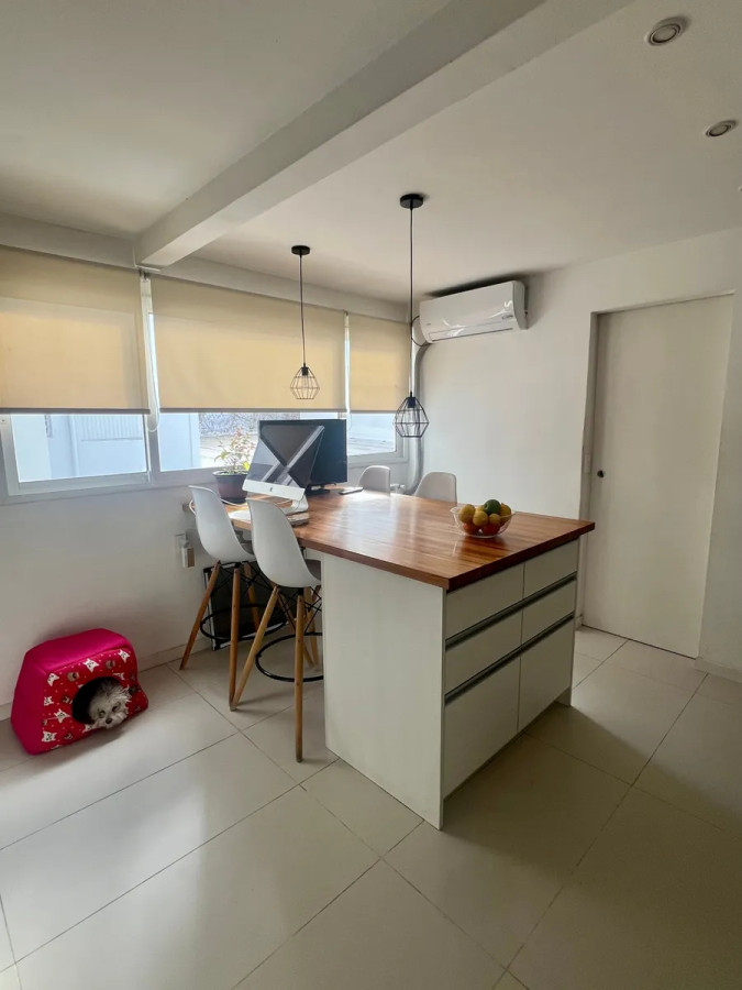 Apartamento ID.5114 - Venta y Alquiler Apartamento 3 Dormitorios Centro con terraza