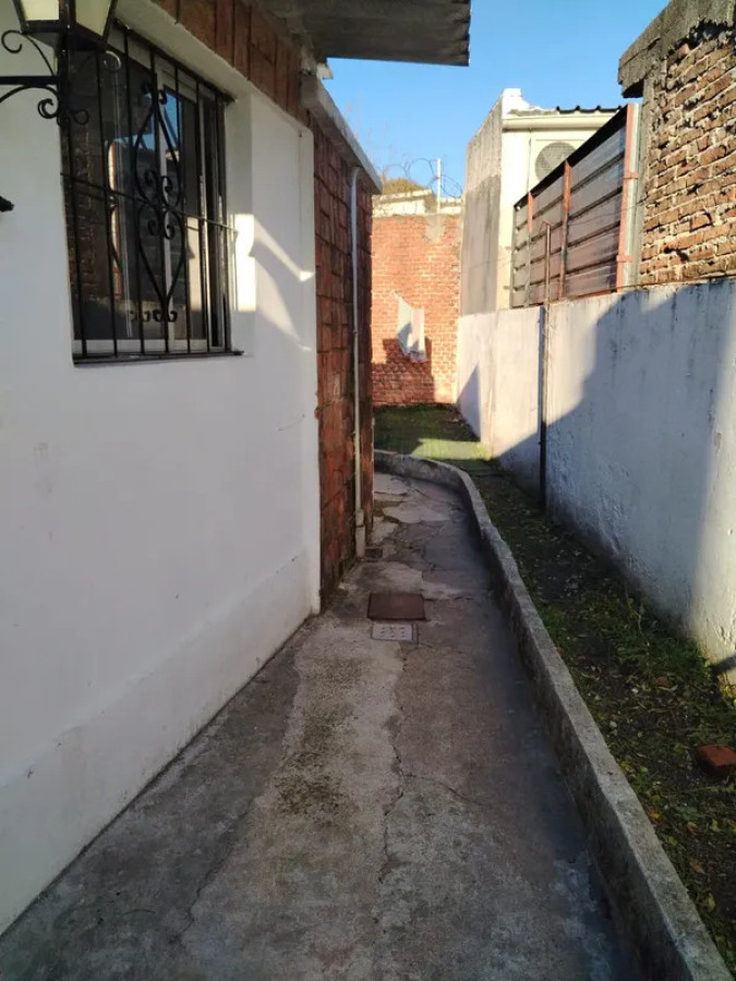 Apartamento ID.6621 - Alquiler Apartamento 1 Dormitorio Cerrito con patio