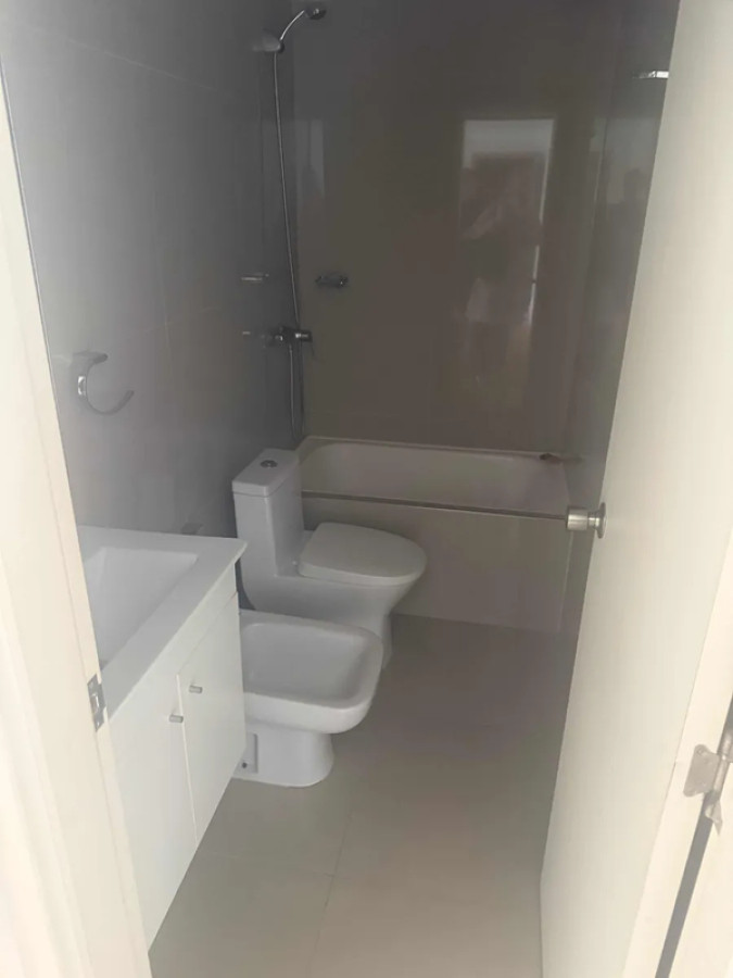 Apartamento ID.5140 - Alquiler Apartamento Impecable 1 Dormitorio Tres Cruces 