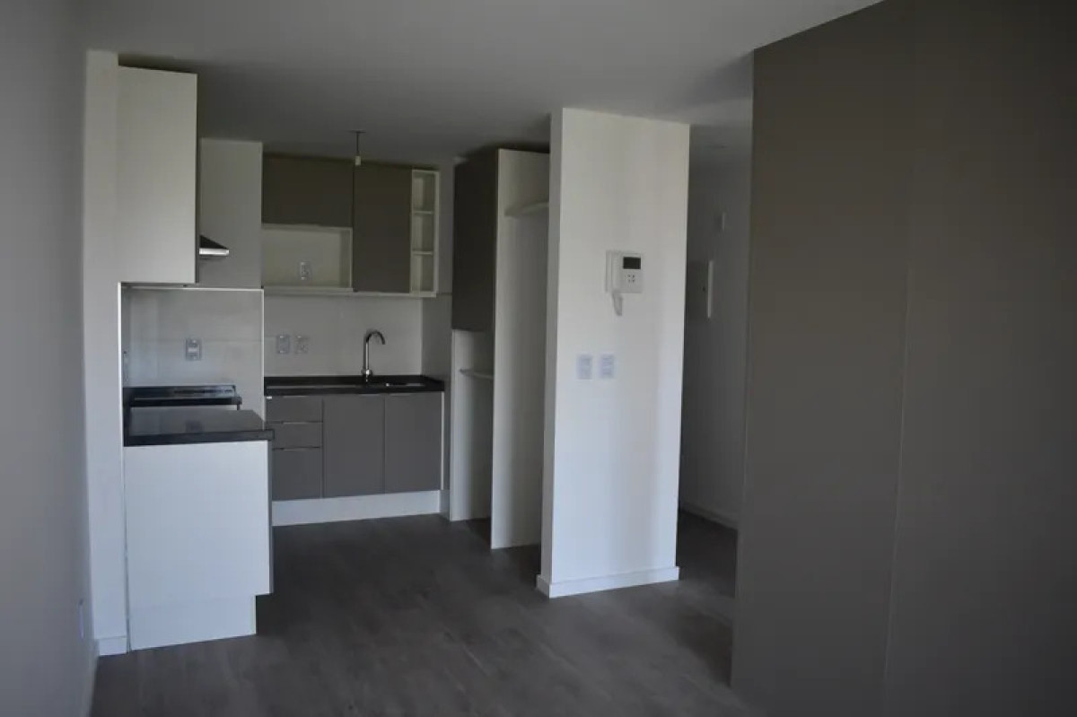 Apartamento ID.6635 - Alquiler Apartamento 1 Dormitorio Centro