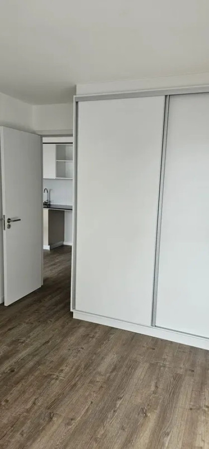Apartamento ID.6526 - Alquiler Apartamento 1 Dormitorio Cordon con balcon 