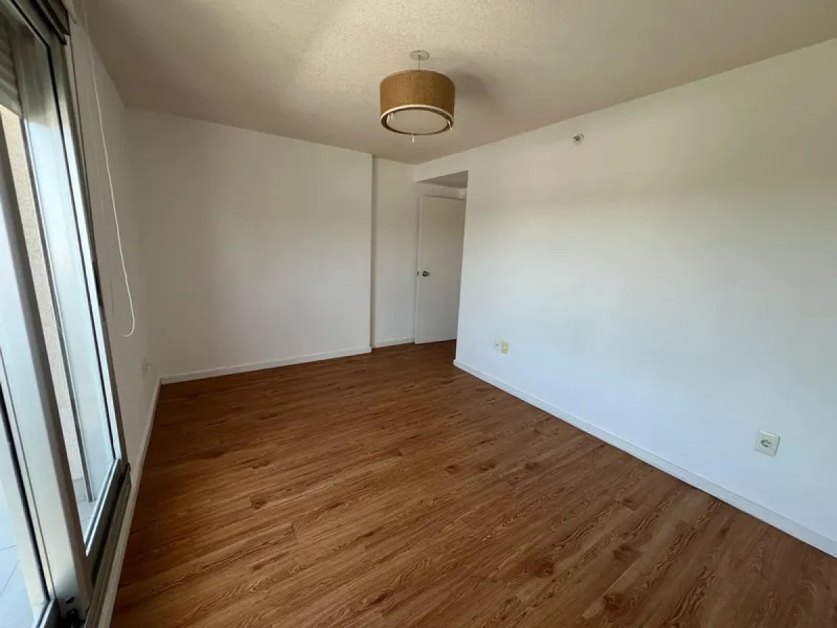 Apartamento ID.6189 - Alquiler Apartamento 2 Dormitorio Jacinto Vera con balcon