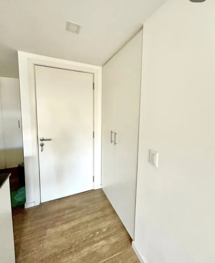Apartamento ID.6119 - Venta con Renta Apartamento 2 Dormitorios Barrio Sur Balcon