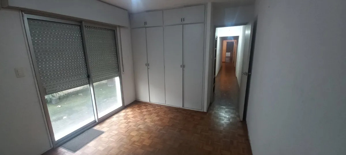 Apartamento ID.4825 - Alquiler Apartamento 3 Dormitorios Cordón con patio 