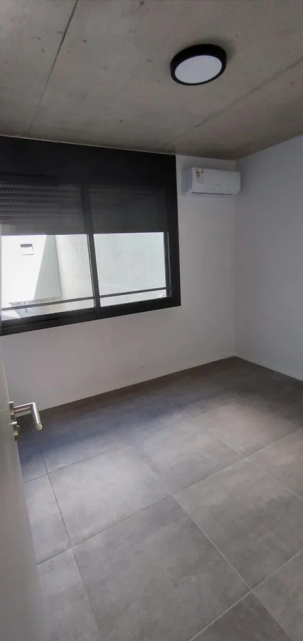 Apartamento ID.5249 - Alquiler Apartamento 1 Dormitorio Tres Cruces con balcon