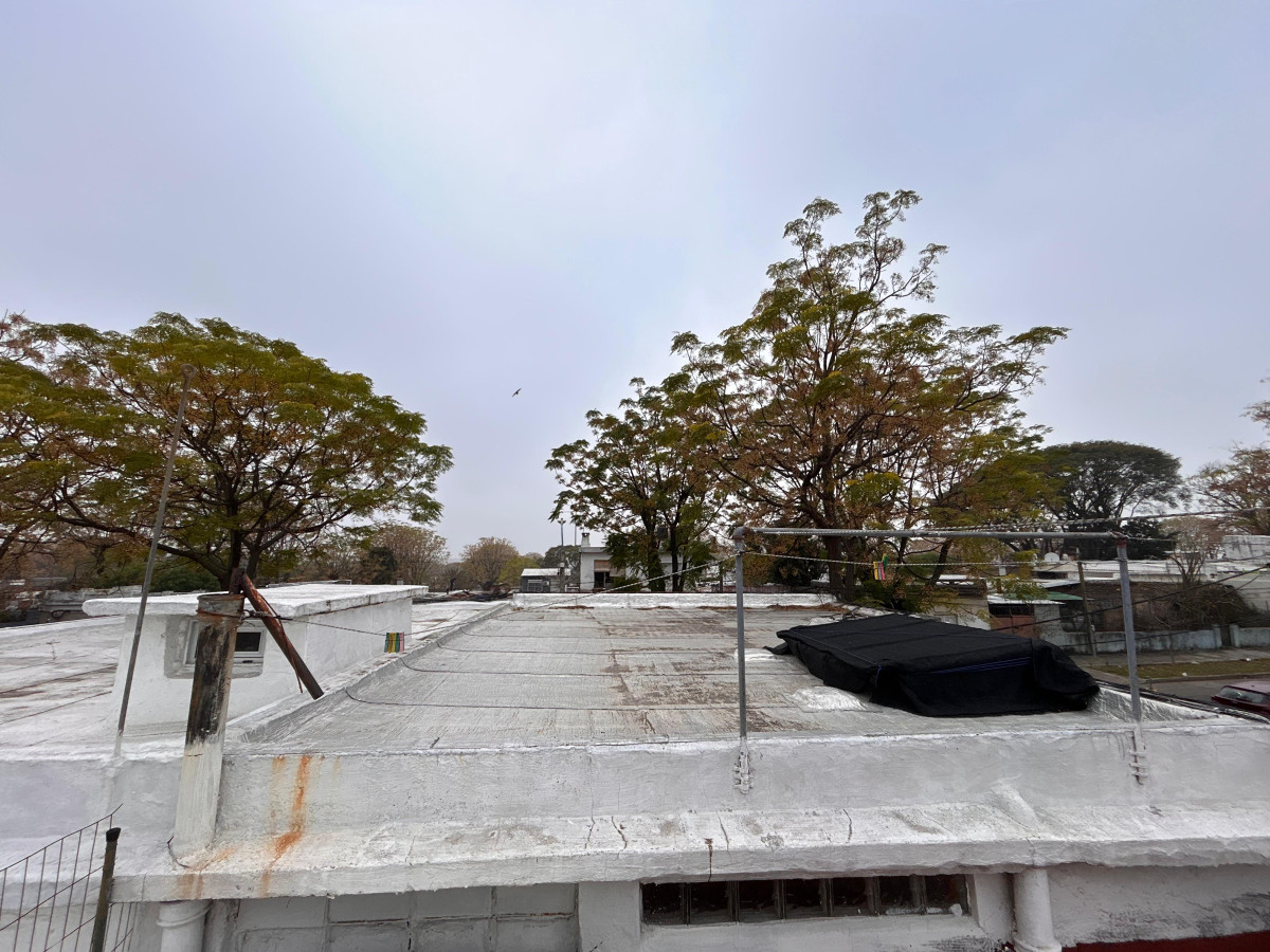 Apartamento ID.4932 - Venta Apartamento tipo Casa La Teja con Patio y Parrillero