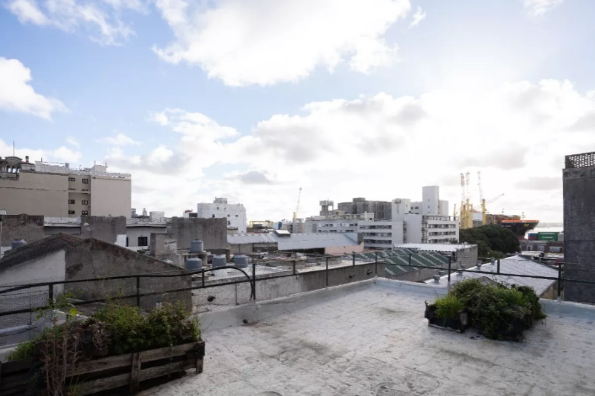 Apartamento ID.3442 - Venta Apartamento 1 Dormitorio Ciudad Vieja Terraza