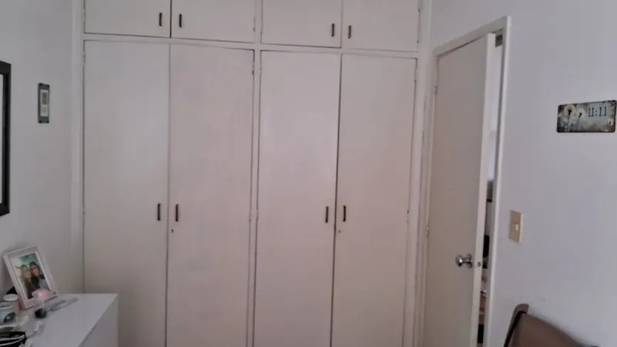 Apartamento ID.6424 - Alquiler Apartamento 4 Dormitorios Centro con cochera 