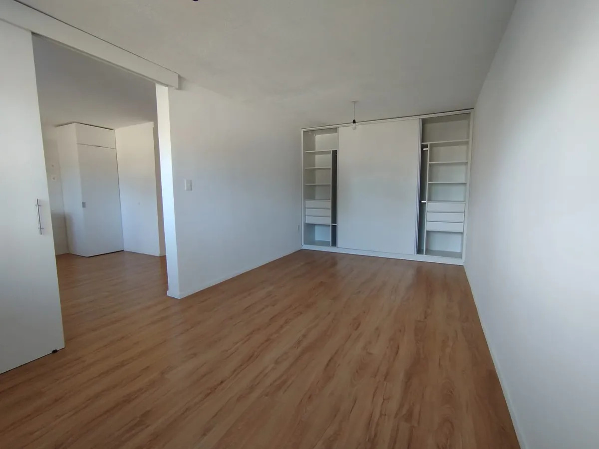Apartamento ID.5054 - Alquiler Apartamento 1 Dormitorio Parque Batlle 