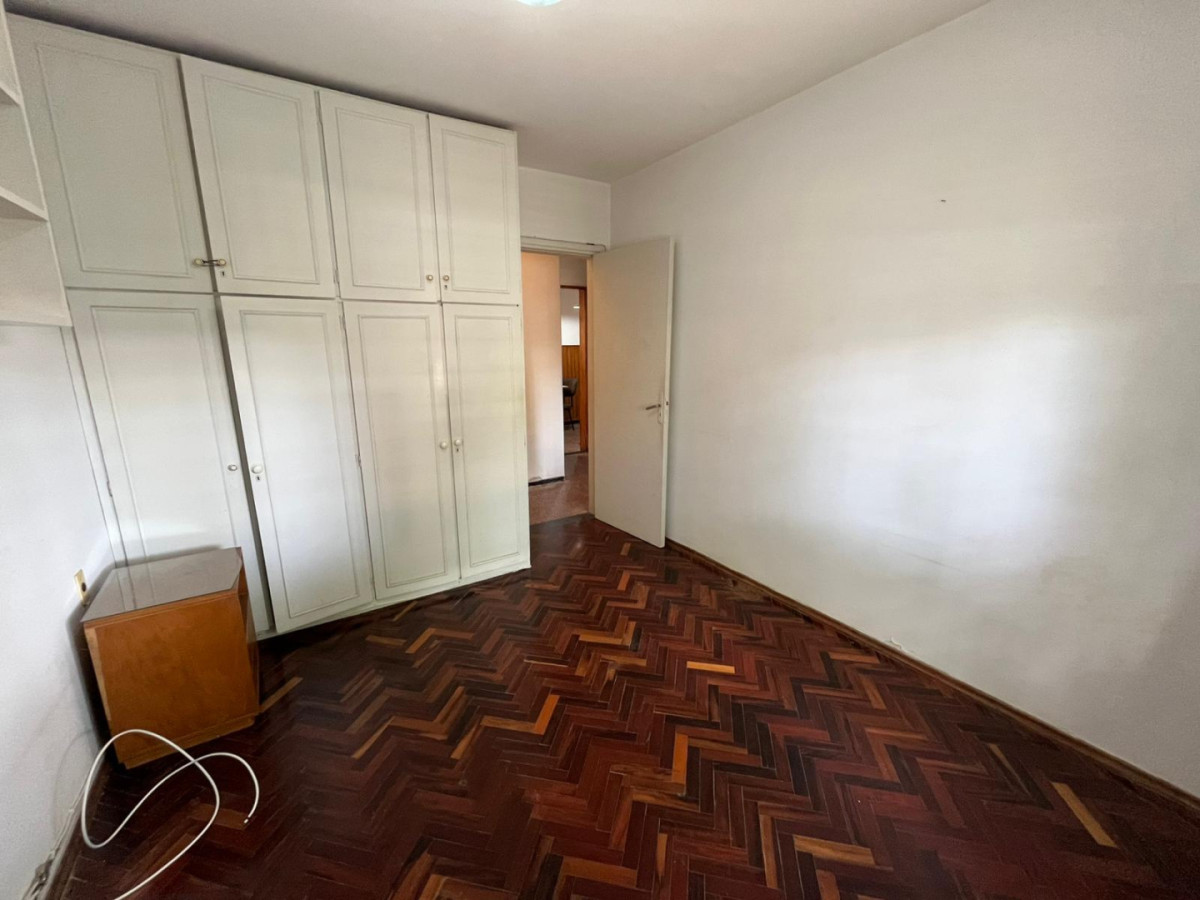 Apartamento ID.5615 - Alquiler Apartamento 2 Dormitorios La Blanqueada con patio