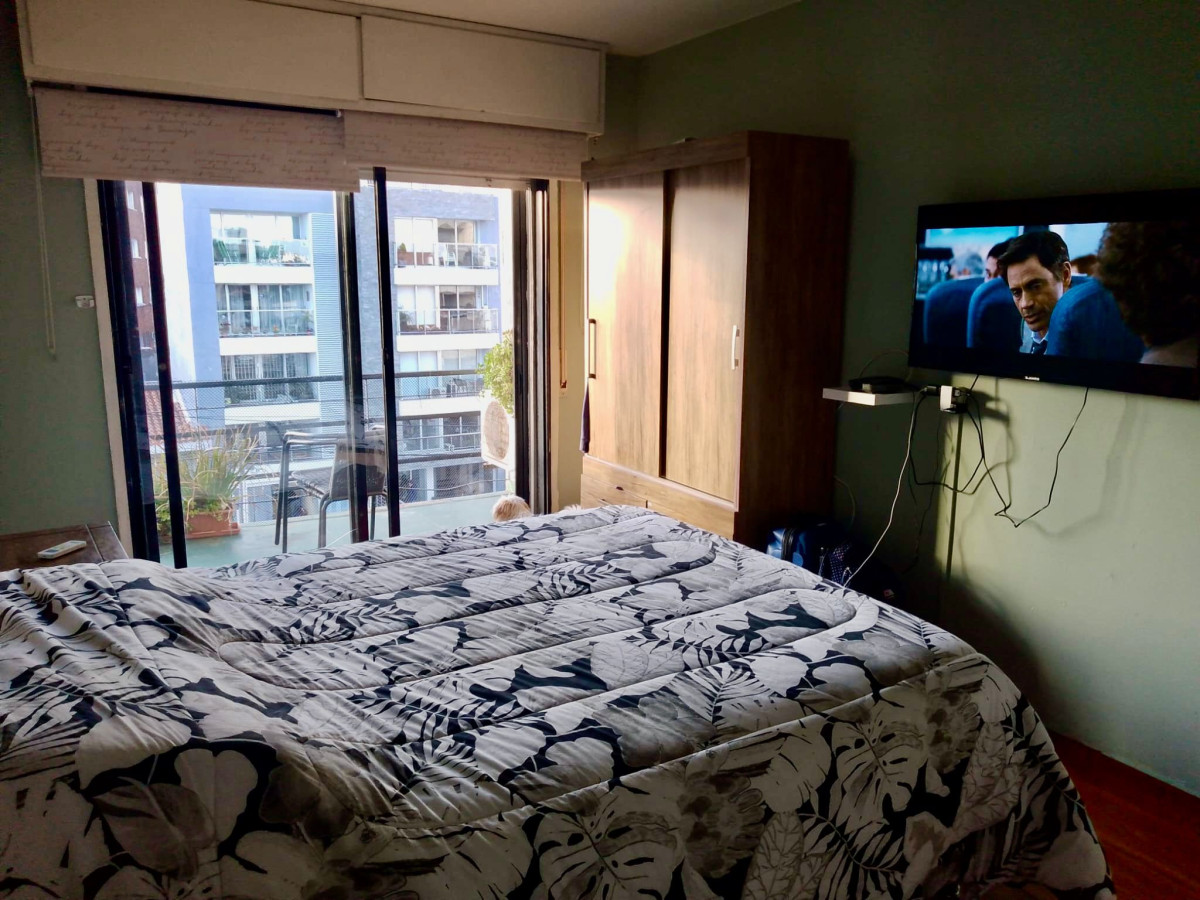 Apartamento ID.3661 - Alquiler Apartamento 2 Dormitorios Malvin Sur con Balcón