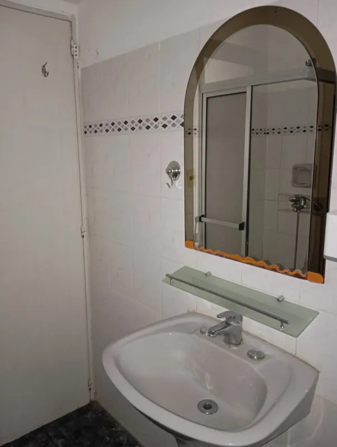 Apartamento ID.6828 - Alquiler Apartamento 2 Dormitorios Gastos Incluidos Posadas Prado