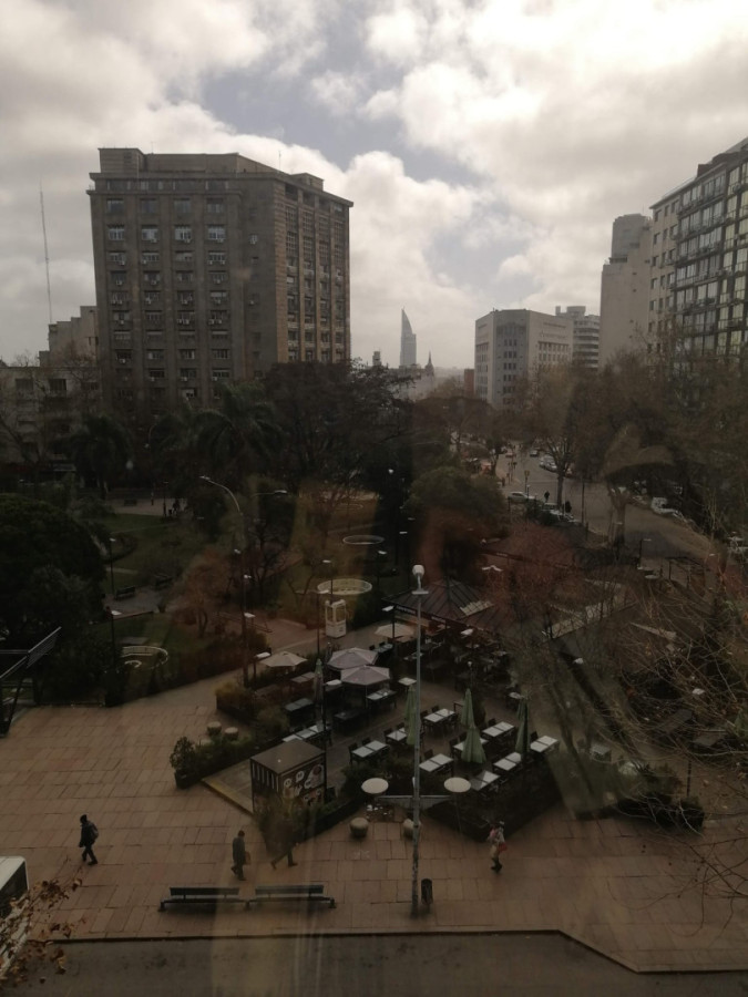 Apartamento ID.5509 - Alquiler Apartamento 2 Dormitorios Centro