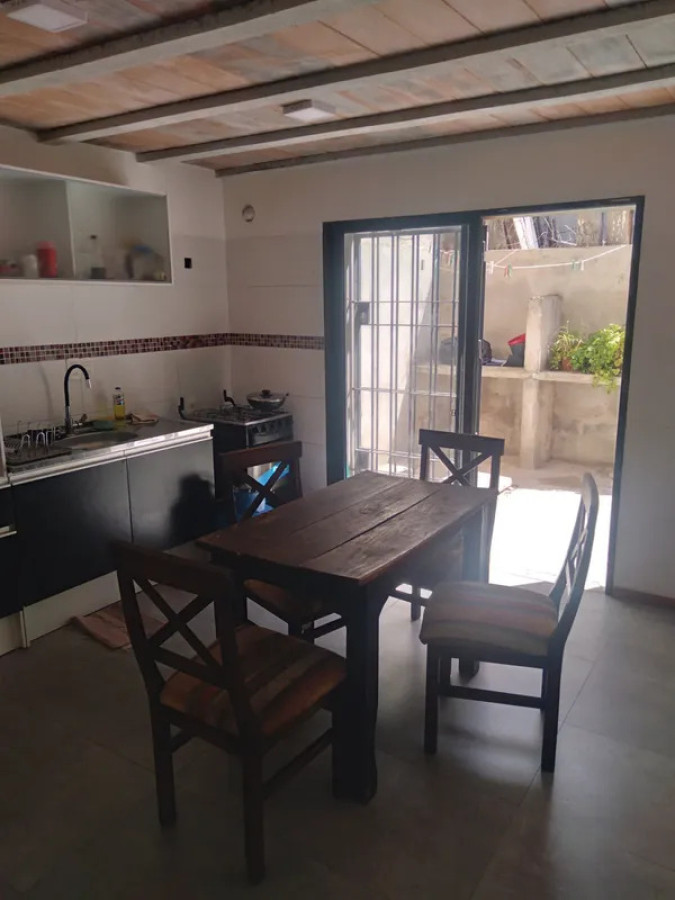Apartamento ID.6226 - Alquiler Apartamento 1 Dormitorio Ciudad Vieja con patio