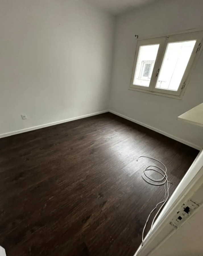 Apartamento ID.5792 - Alquiler Apartamento 2 Dormitorios Ciudad Vieja frente al Mar