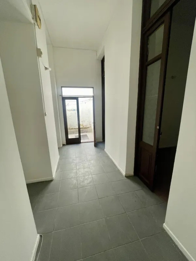Apartamento ID.6819 - Alquiler Apartamento 2 Dormitorio Cordon con patio 