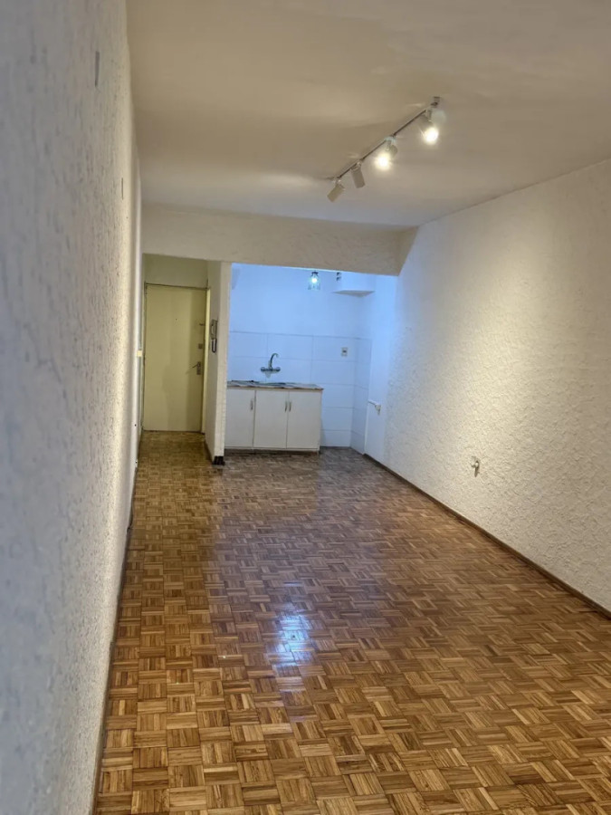 Apartamento ID.6245 - Alquiler Apartamento Monoambiente Centro 