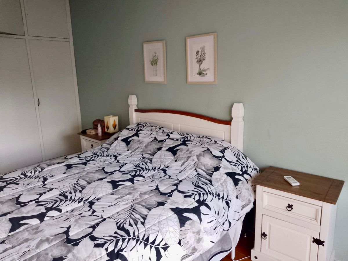 Apartamento ID.3661 - Alquiler Apartamento 2 Dormitorios Malvin Sur con Balcón