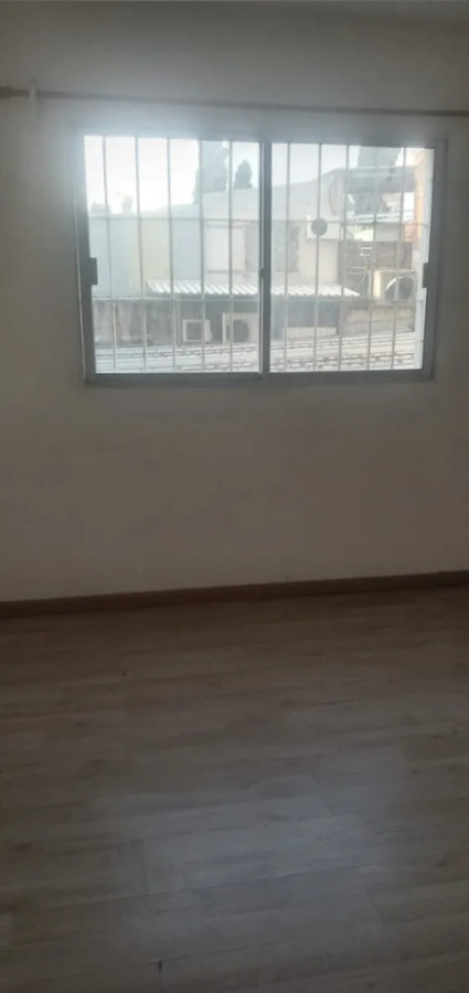 Apartamento ID.6090 - Alquiler o Venta Monoambiente Tres Cruces Estudiante o Inversion
