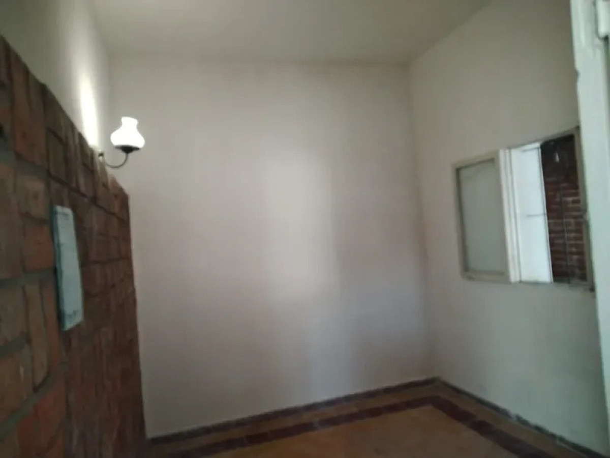 Apartamento ID.6621 - Alquiler Apartamento 1 Dormitorio Cerrito con patio